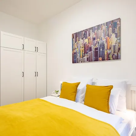 Modern Urban Retreat With Terrace * Budapest