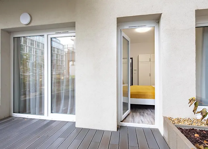 Lejlighed Modern Urban Retreat With Terrace Budapest